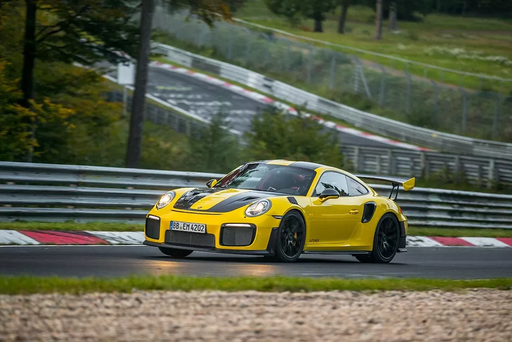 Porsche устанавливает мировой рекорд на Северной петле Нюрбургринга